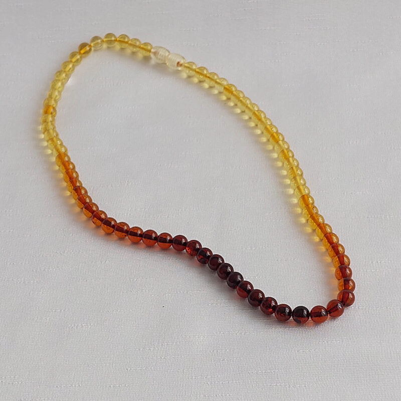 kure kesim renk gecisli parlak yetiskin kehribar kolye 2