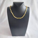 Uzun Kemik Rengi Parlak Yetişkin Kehribar Kolye